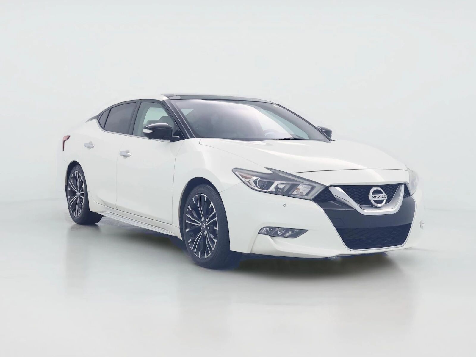 2017 NISSAN Maxima