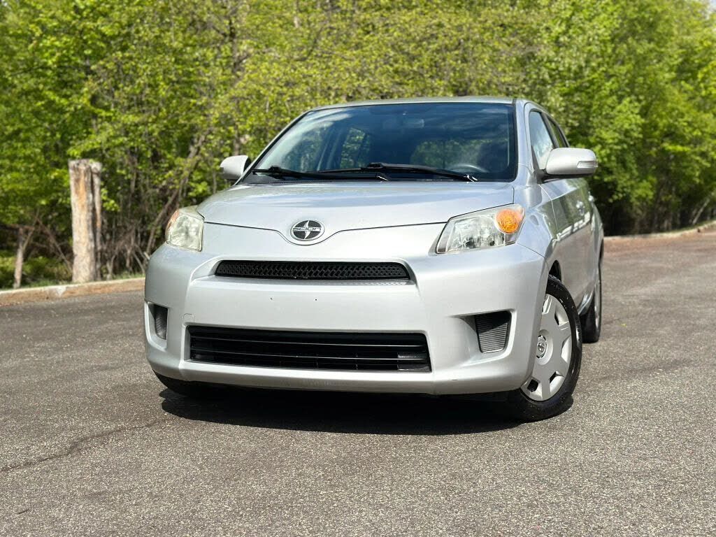 2009 TOYOTA SCION