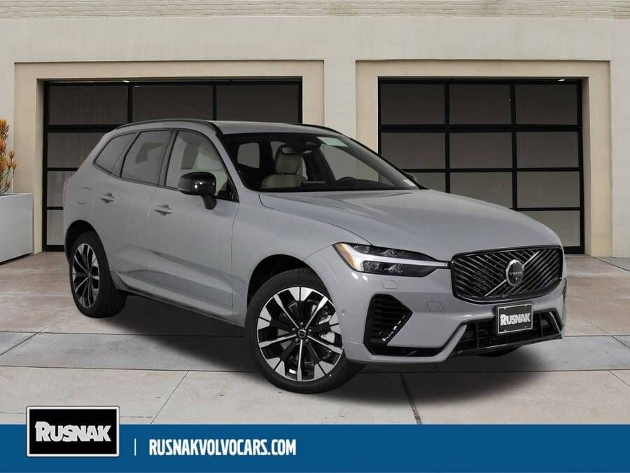 2026 VOLVO XC60