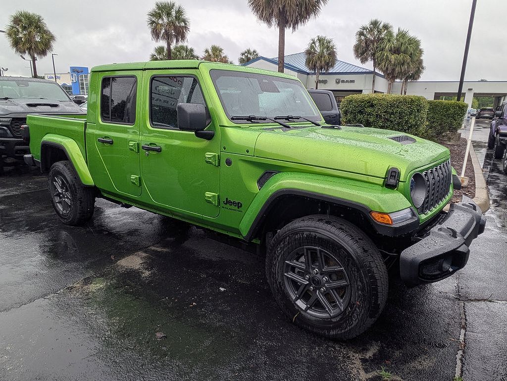 2026 JEEP Gladiator
