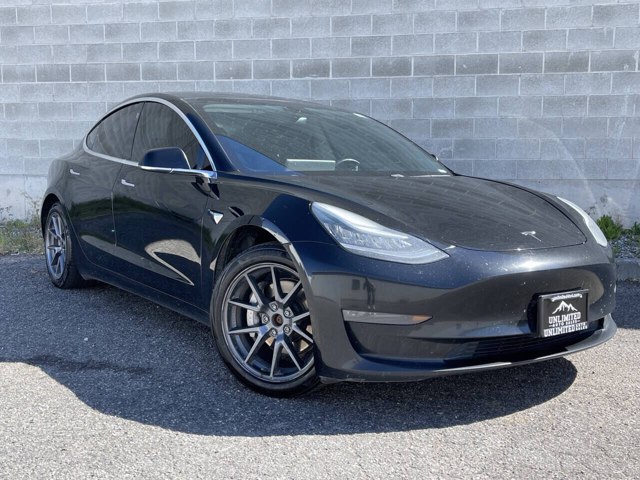 2020 TESLA Model 3