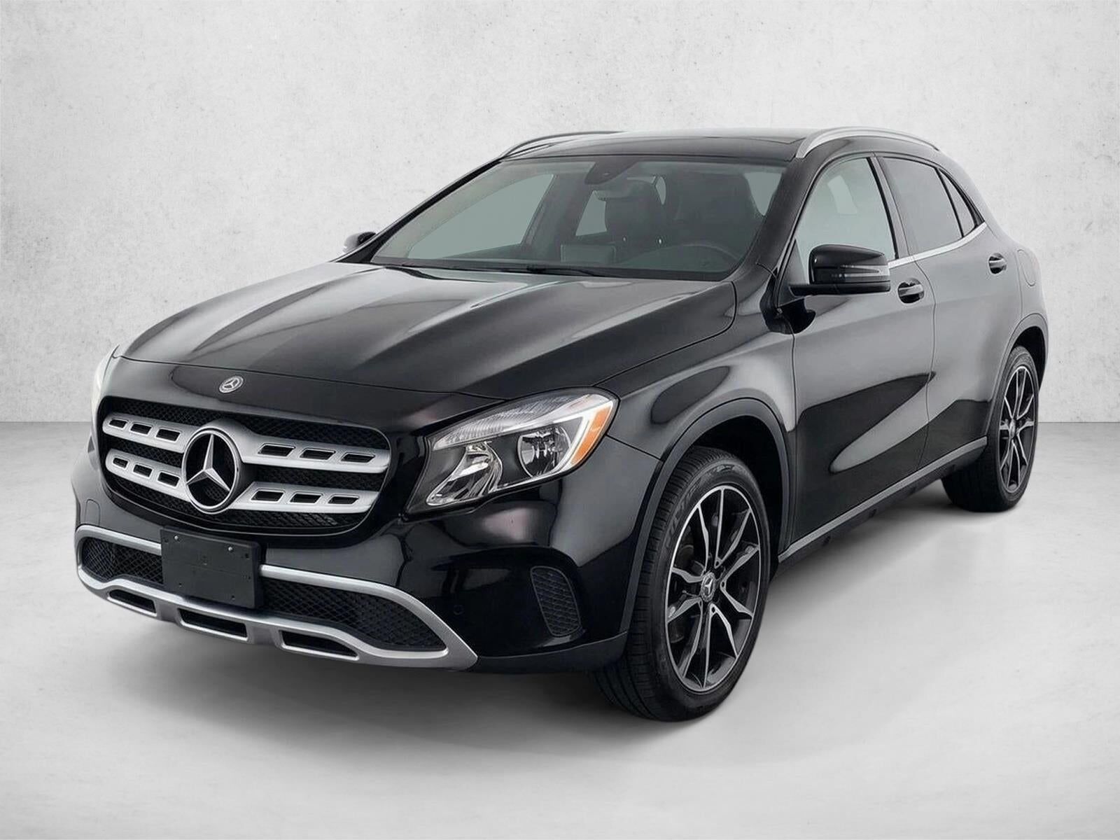 2017 MERCEDES-BENZ GLA-Class