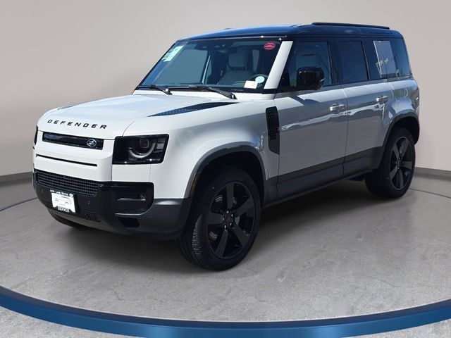 2026 LAND ROVER Defender