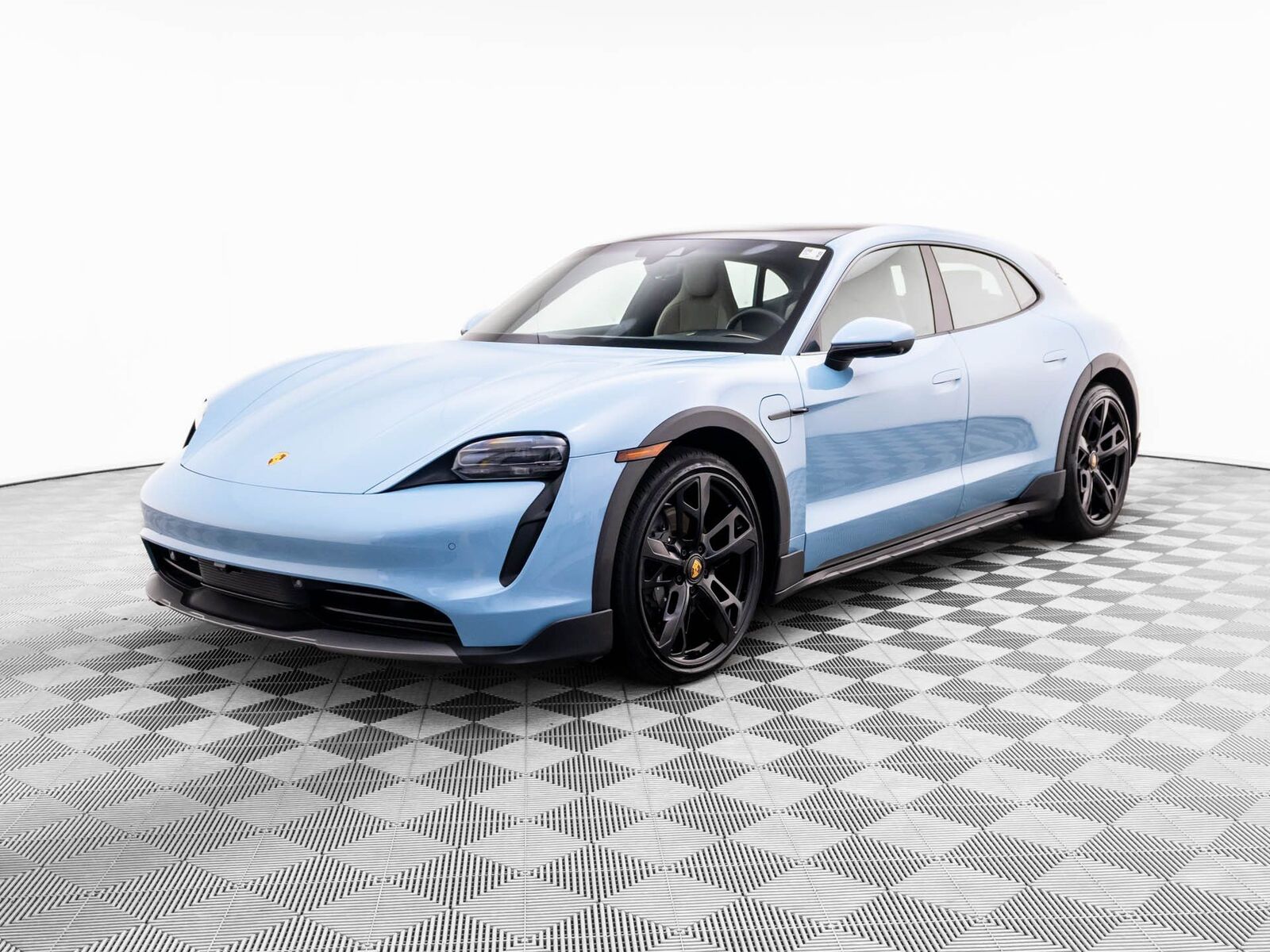 2023 PORSCHE Taycan