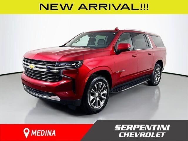 2023 CHEVROLET Suburban