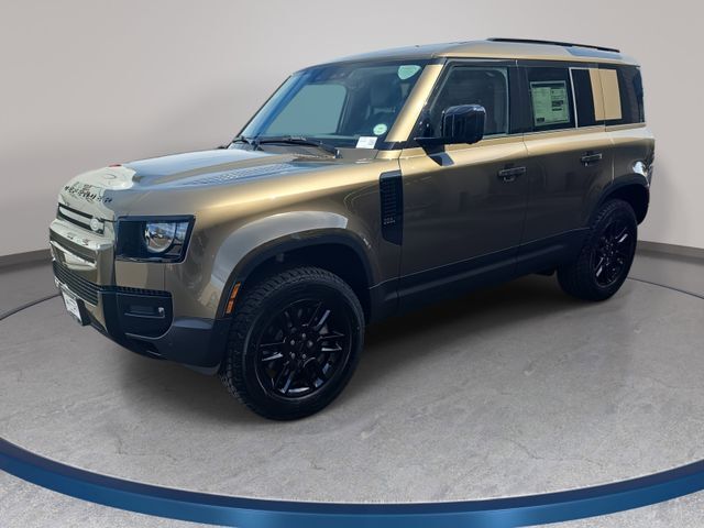 2026 LAND ROVER Defender
