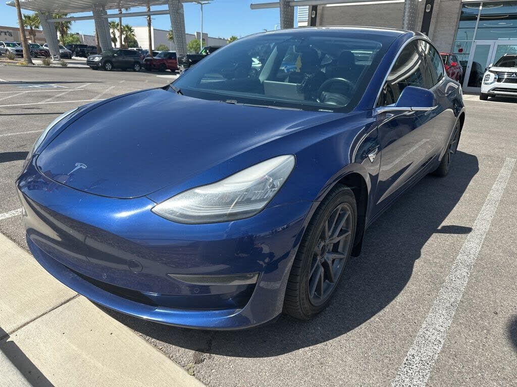 2020 TESLA Model 3