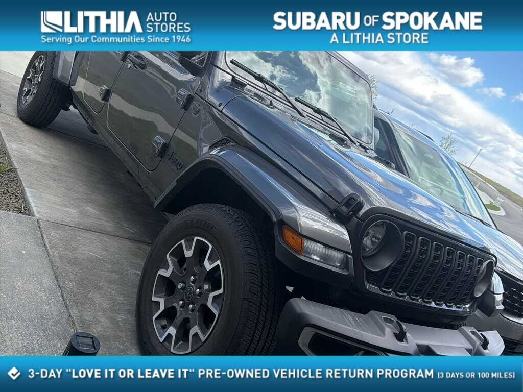2025 JEEP Gladiator