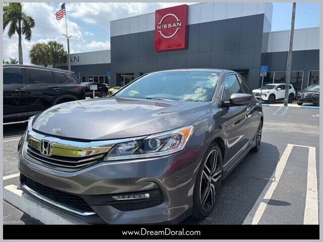 2017 HONDA Accord
