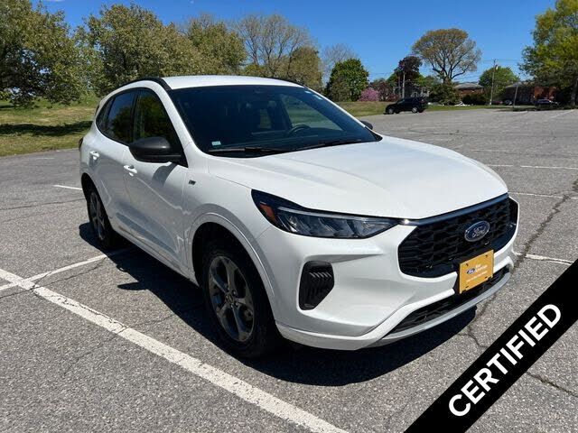 2023 FORD Escape