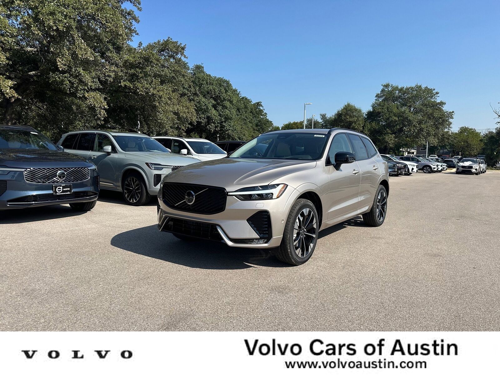 2026 VOLVO XC60