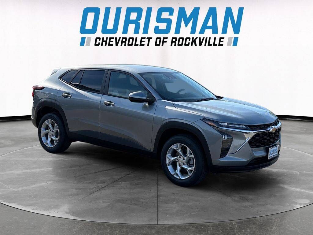2026 CHEVROLET Trax