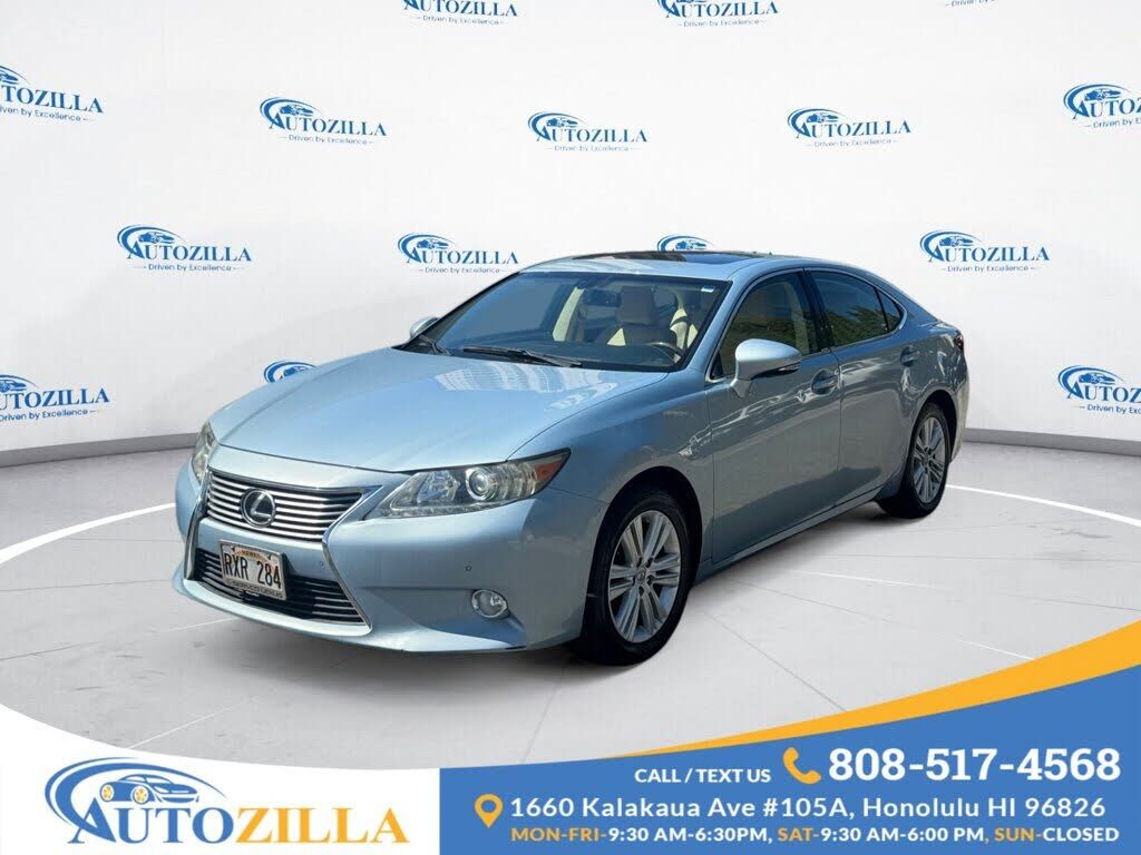 2013 LEXUS ES
