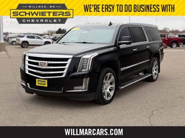 2017 CADILLAC Escalade ESV