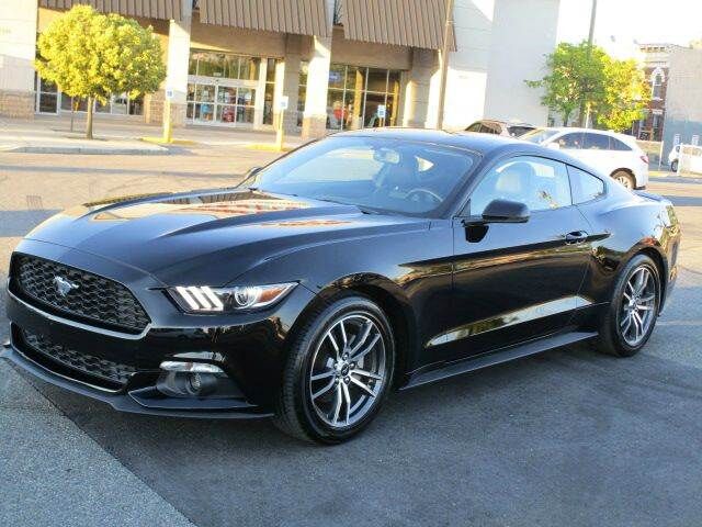 2017 FORD Mustang