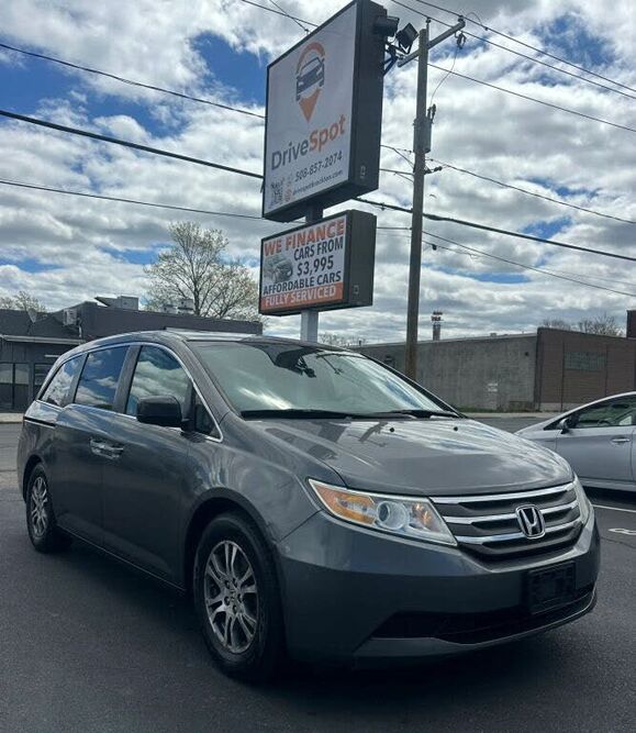 2012 HONDA Odyssey