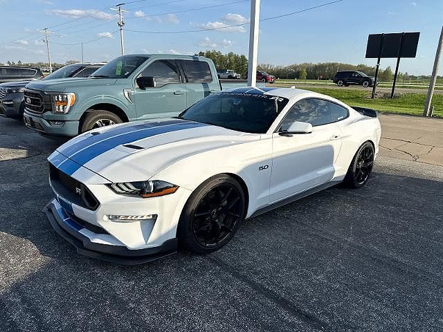2020 FORD Mustang