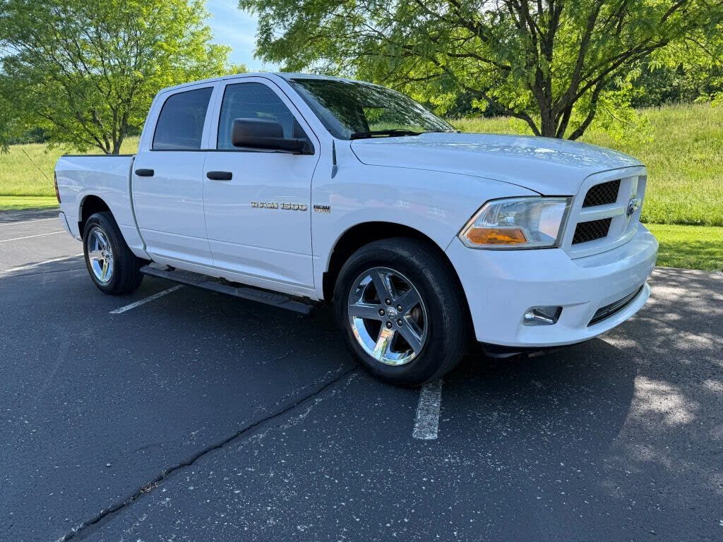2012 DODGE Ram