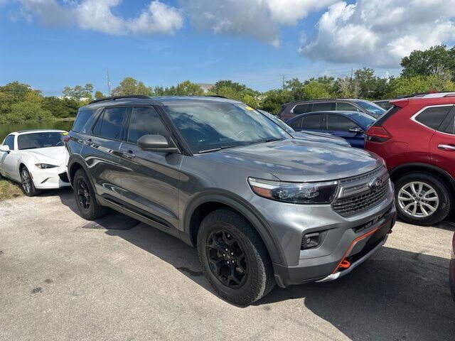 2022 FORD Explorer