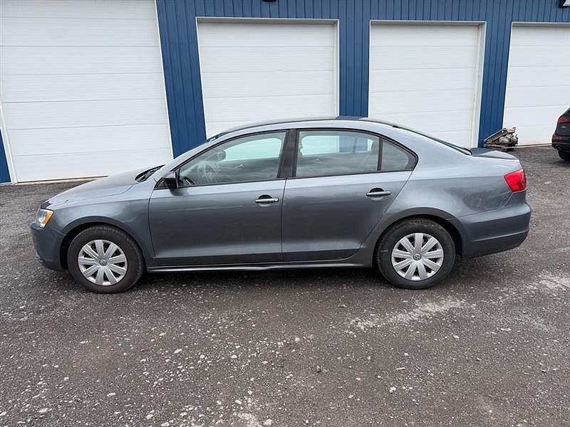 2013 VOLKSWAGEN Jetta