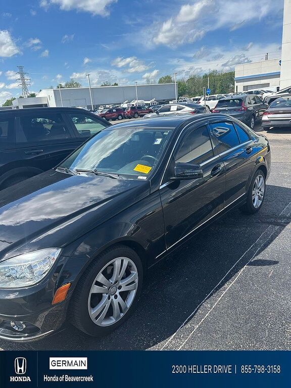 2011 MERCEDES-BENZ C-Class