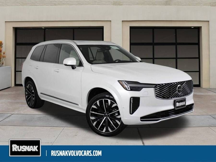 2026 VOLVO XC90