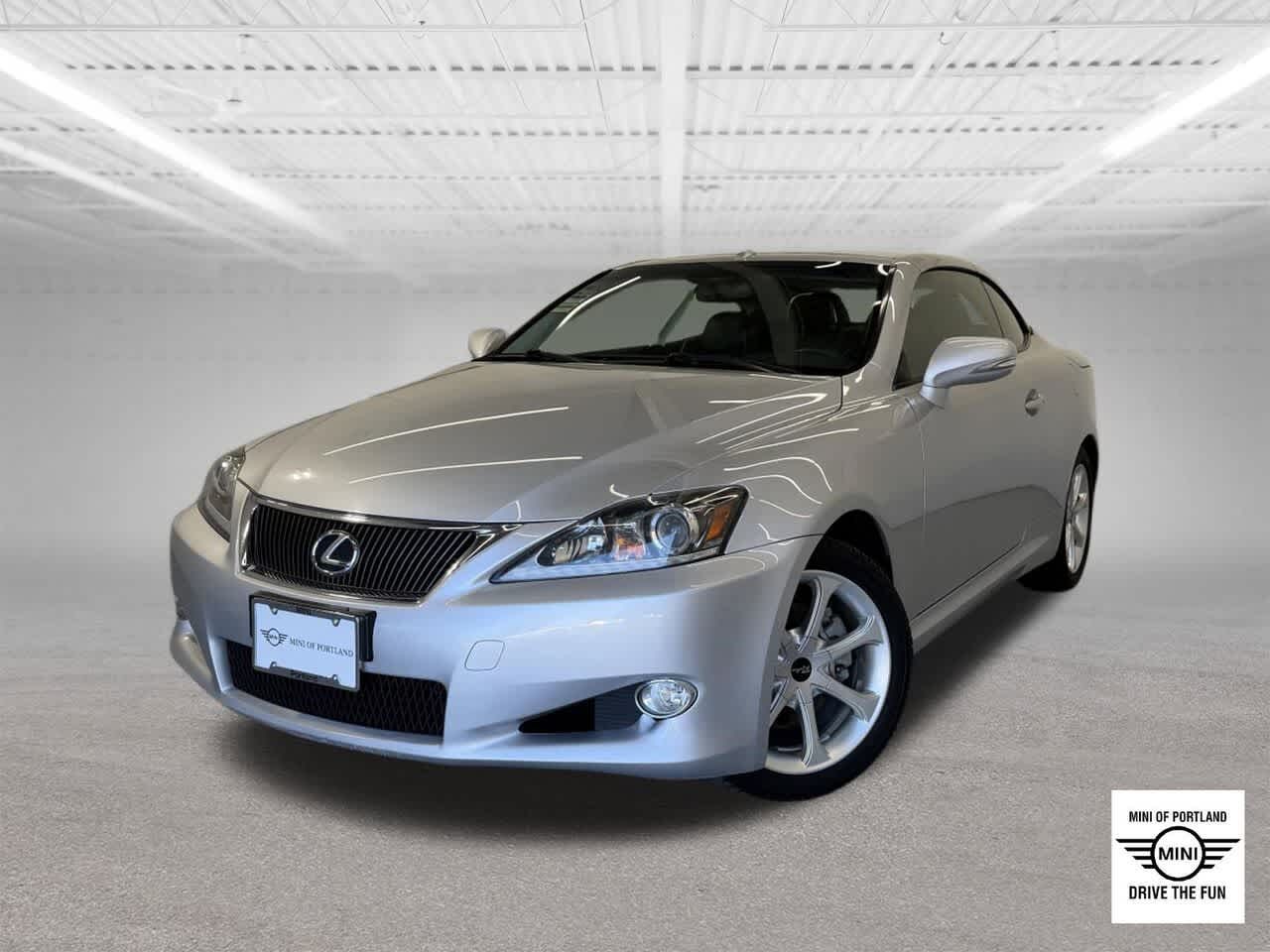 2011 LEXUS IS
