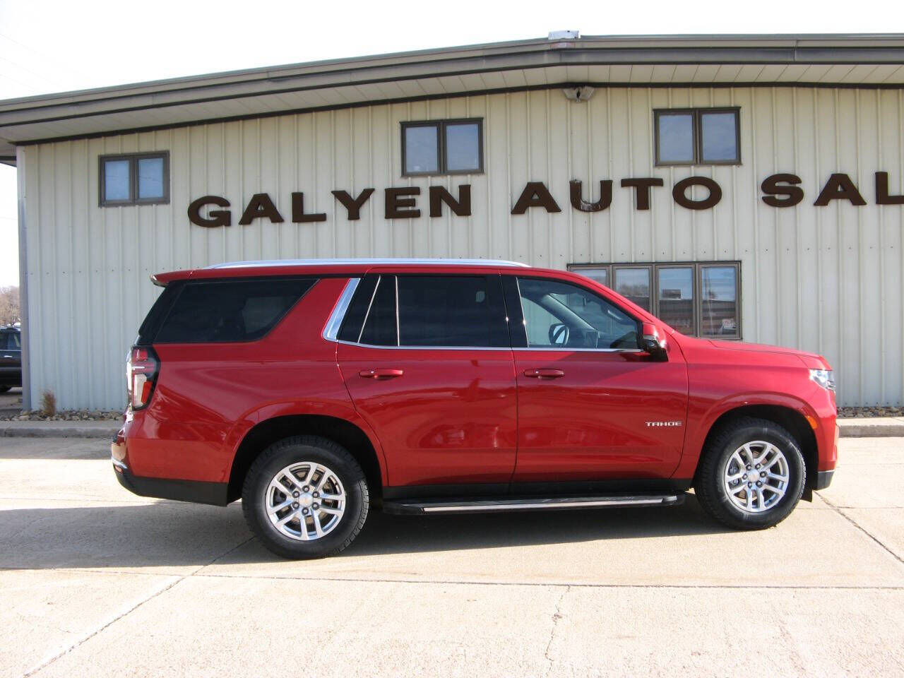 2024 CHEVROLET Tahoe