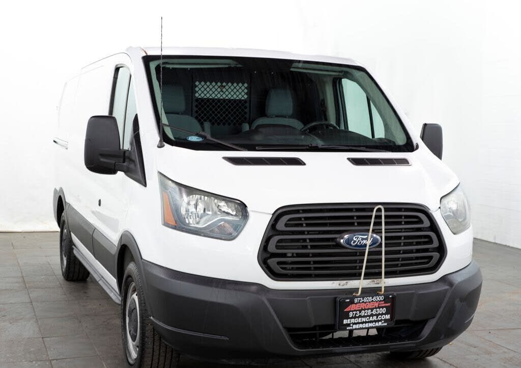 2016 FORD Transit