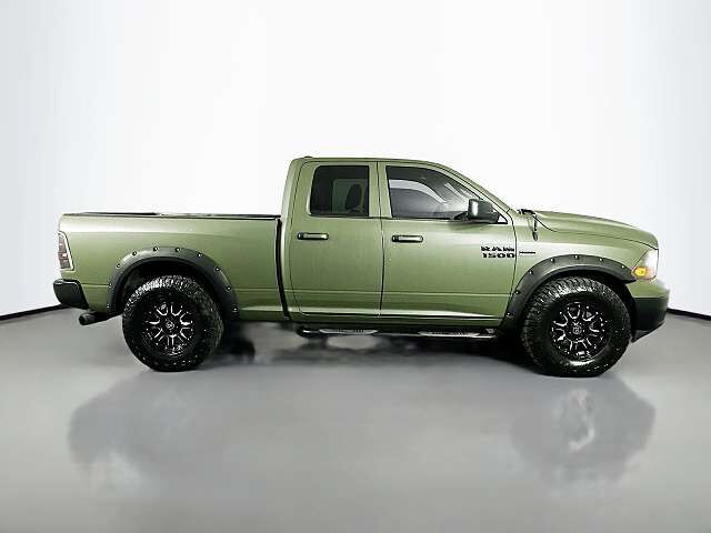 2011 DODGE Ram