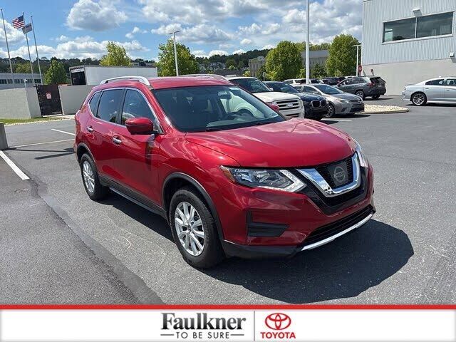 2017 NISSAN Rogue