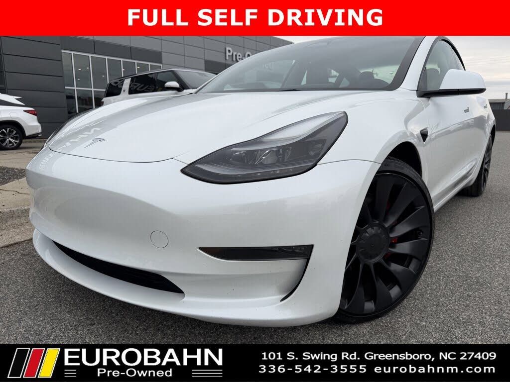2023 TESLA Model 3