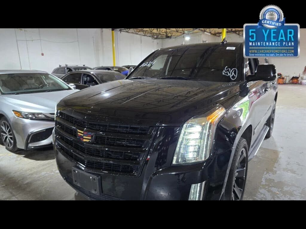 2017 CADILLAC Escalade