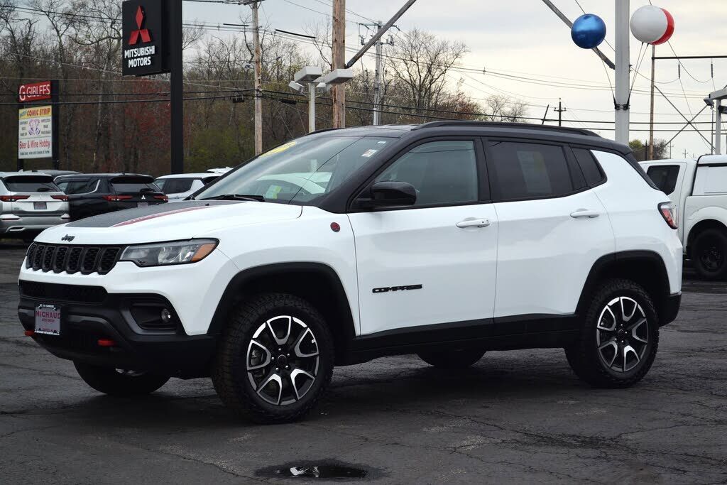 2025 JEEP Compass