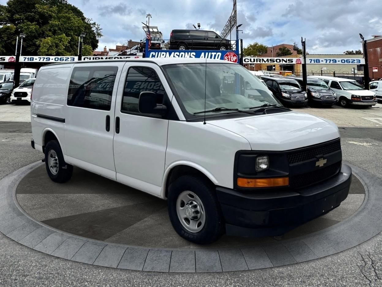 2017 CHEVROLET Express