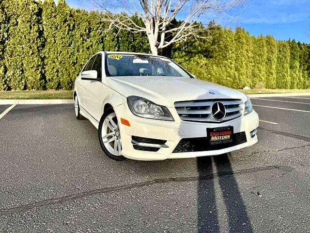 2012 MERCEDES-BENZ C-Class