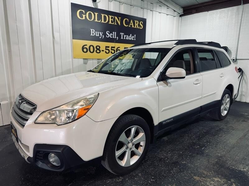 2014 SUBARU Outback