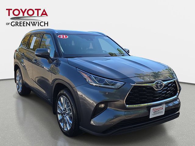 2021 TOYOTA Highlander