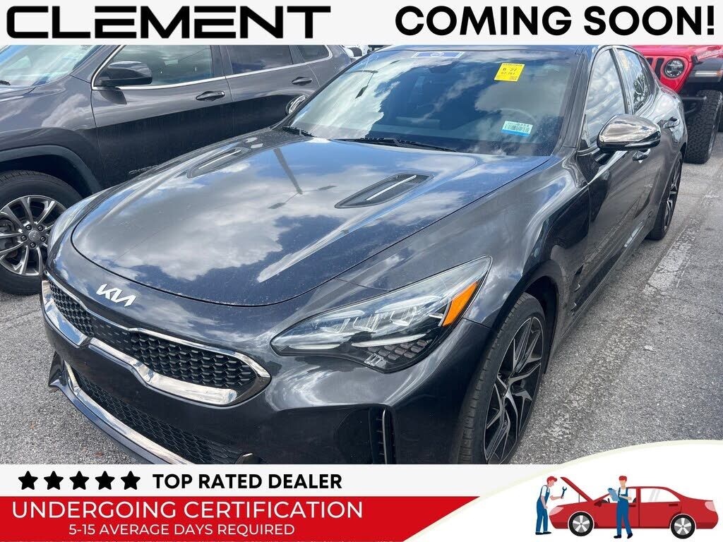2022 KIA Stinger
