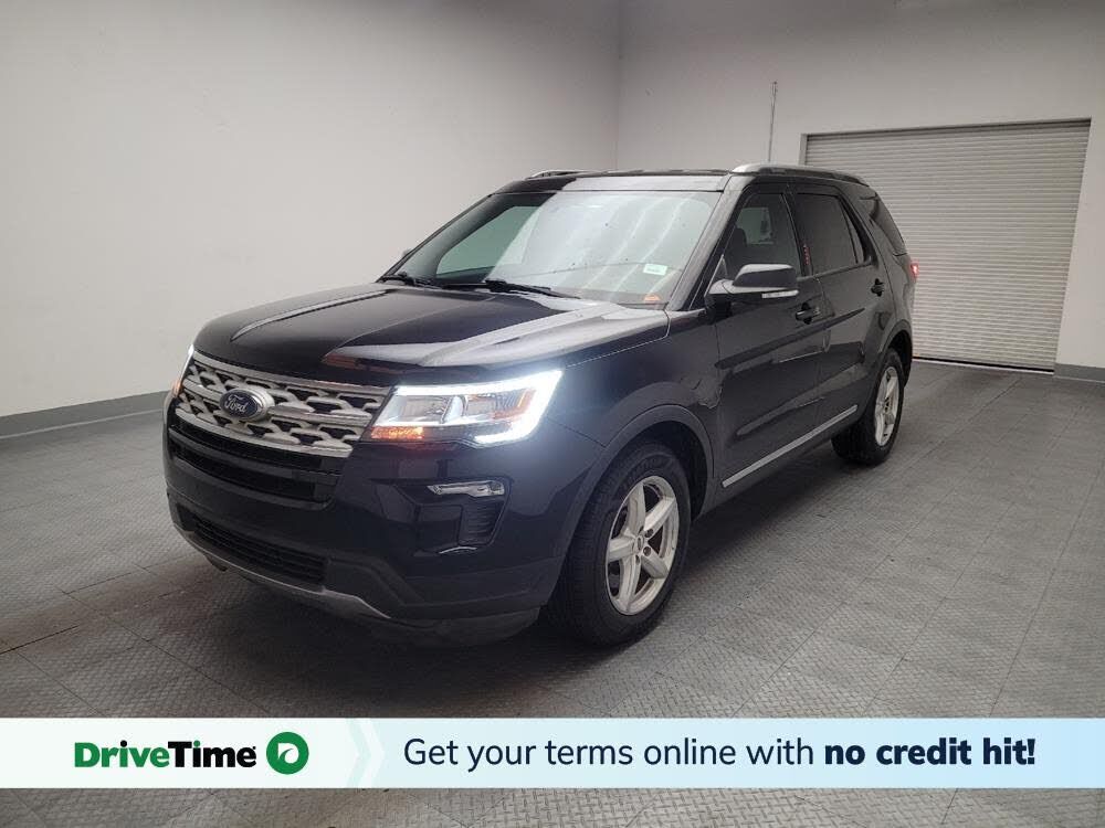 2019 FORD Explorer
