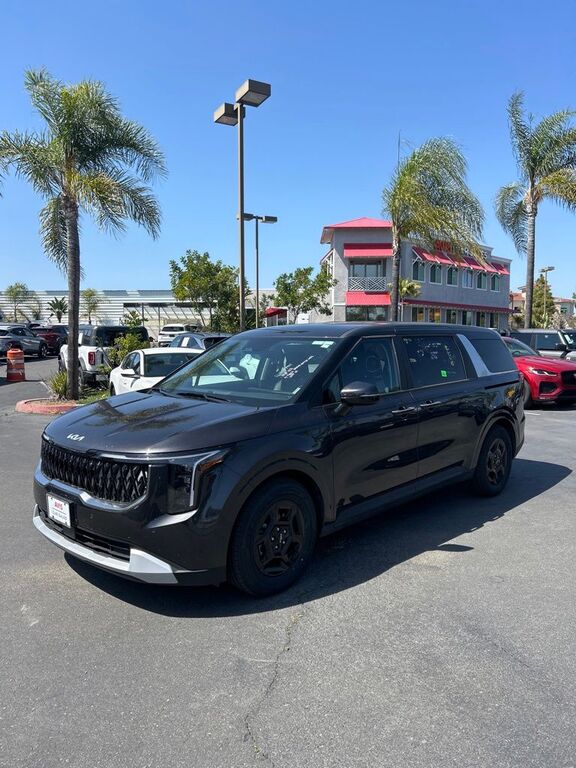 2025 KIA Carnival
