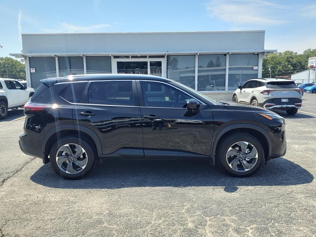 2024 NISSAN Rogue