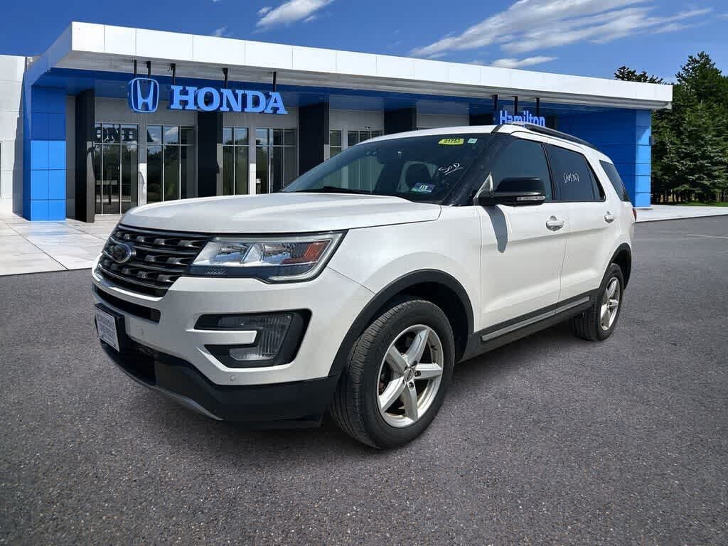 2017 FORD Explorer