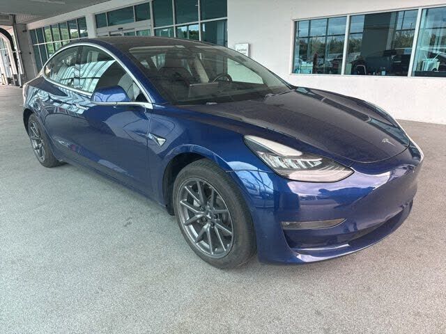 2018 TESLA Model 3