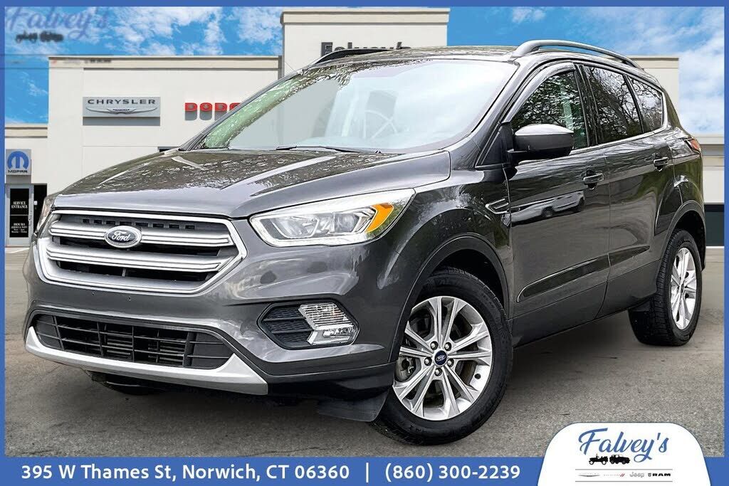 2017 FORD Escape