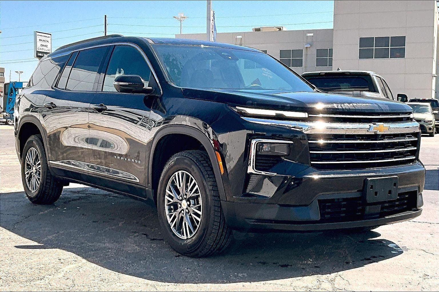 2024 CHEVROLET Traverse