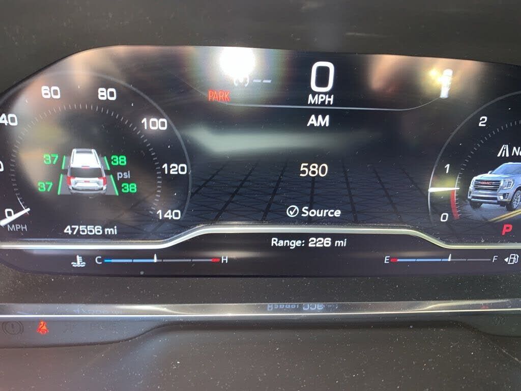 2023 GMC Yukon