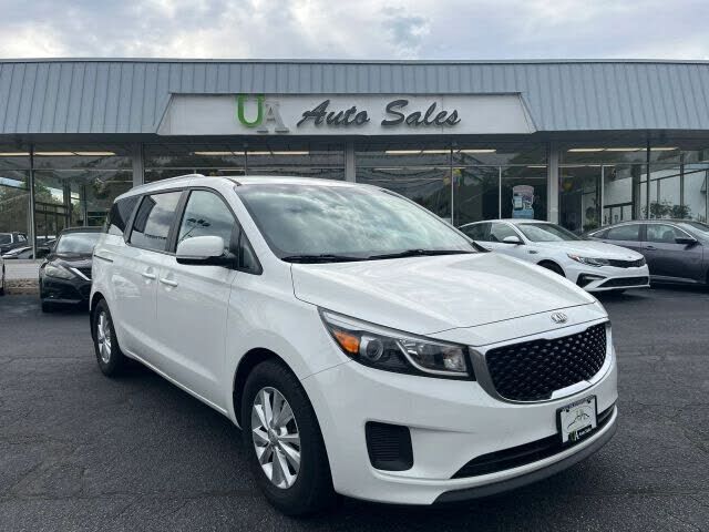 2016 KIA Sedona