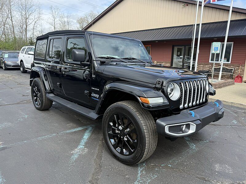 2022 JEEP Wrangler