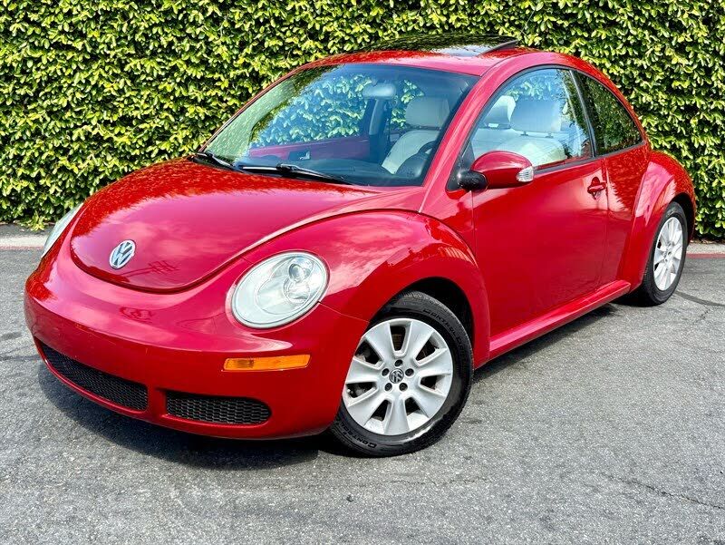 2010 VOLKSWAGEN Beetle